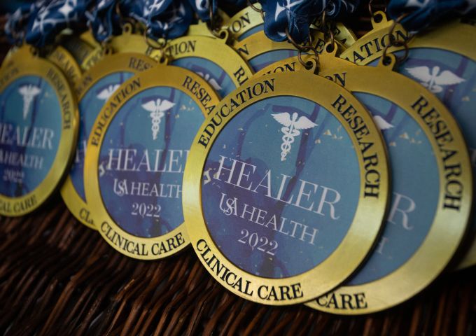 USA Health employees, volunteers and community come together to honor healers